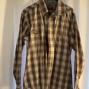Pearl snap men’s shirt